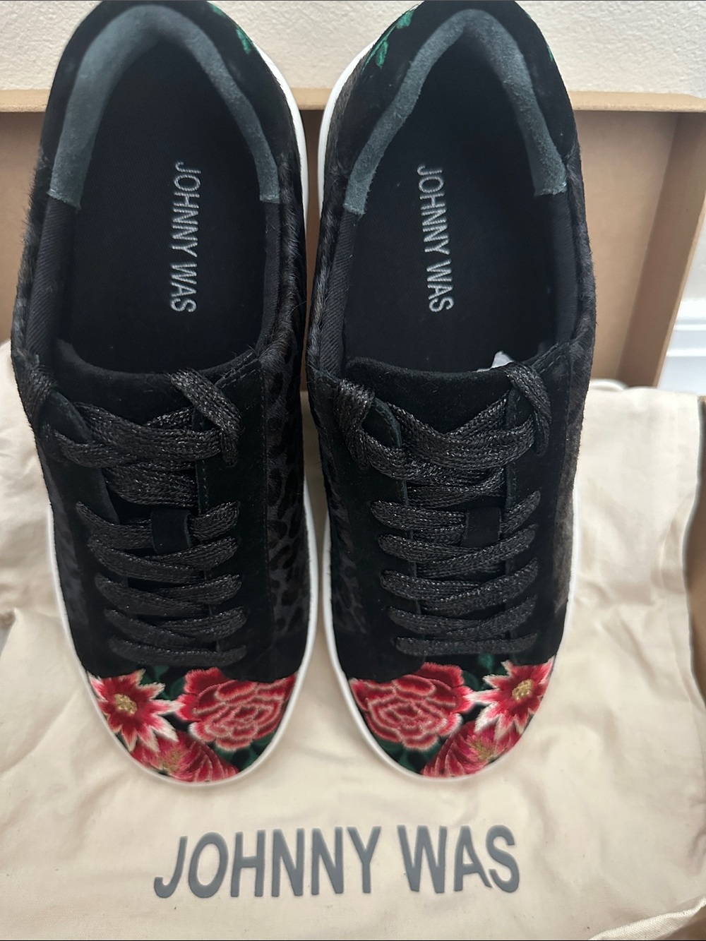 Johnny Was Black Leopard Floral Sneakers - Picture 3 of 9